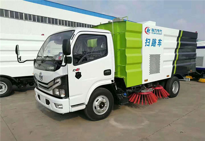 東風(fēng)多利卡5方掃路車(chē) 國(guó)六