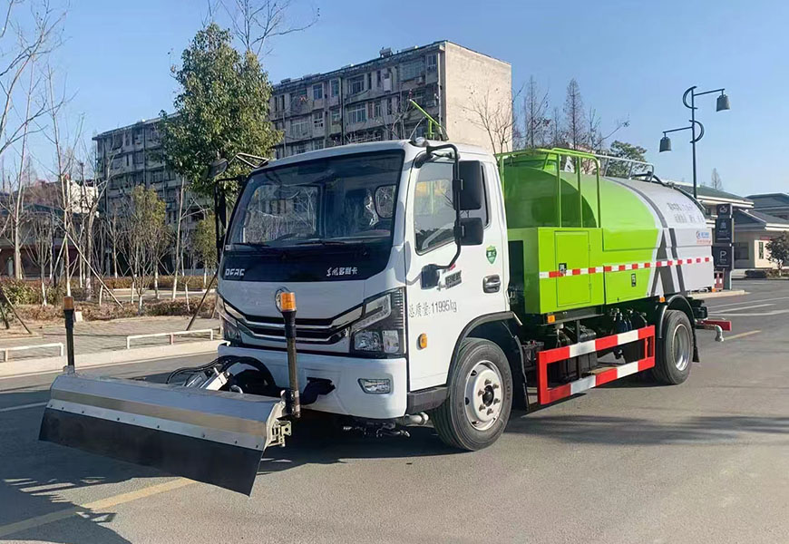 程力專汽東風大多利卡7立方路面高壓清洗車